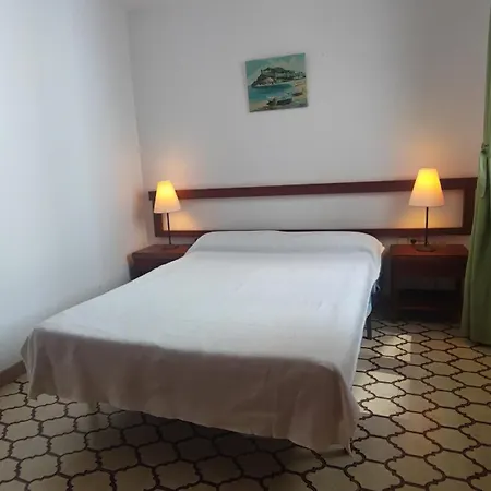 Pont Vell A Dos Metros De La Playa Apartamento